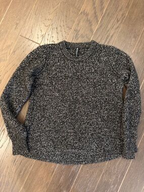 Athleta Black & White Marled Crewneck Pullover